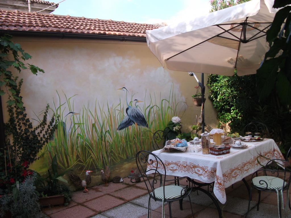 Bed And Breakfast Di Manu Taglio Di Po Exterior photo